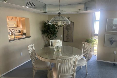 Condo in Clearwater, Florida, 2 bedrooms  № 977225 - photo 6