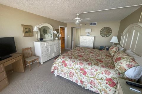 Condo in Clearwater, Florida, 2 bedrooms  № 977225 - photo 27