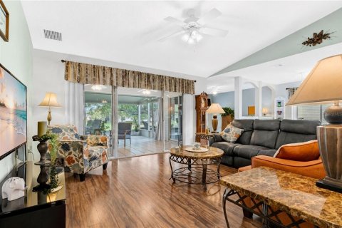 Casa en venta en Leesburg, Florida, 2 dormitorios, 145.67 m2 № 2216758 - foto 9