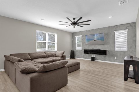 Villa ou maison à vendre à DeLand, Floride: 4 chambres, 260.13 m2 № 1415128 - photo 5