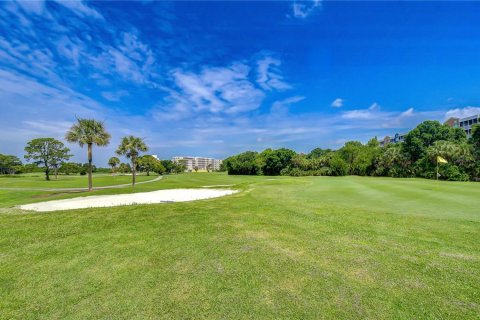 Townhouse in Largo, Florida 4 bedrooms, 170.38 sq.m. № 2166806 - photo 16