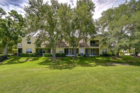 Townhouse in Largo, Florida 4 bedrooms, 170.38 sq.m. № 2166806 - photo 5