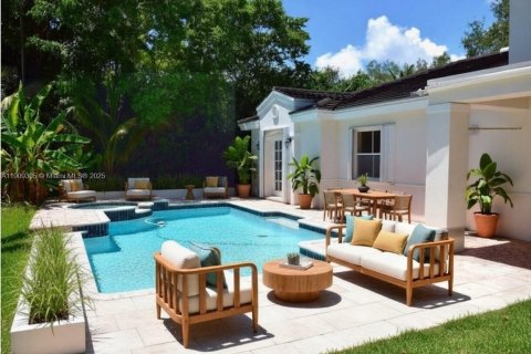 Villa ou maison à vendre à Palmetto Bay, Floride: 4 chambres, 231.33 m2 № 1965548 - photo 23