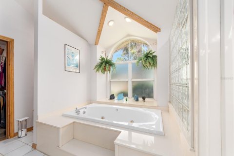 Villa ou maison à vendre à Palm Harbor, Floride: 4 chambres, 241.55 m2 № 2150345 - photo 24