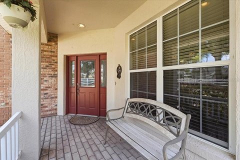 House in Auburndale, Florida 4 bedrooms, 269.42 sq.m. № 2238529 - photo 7