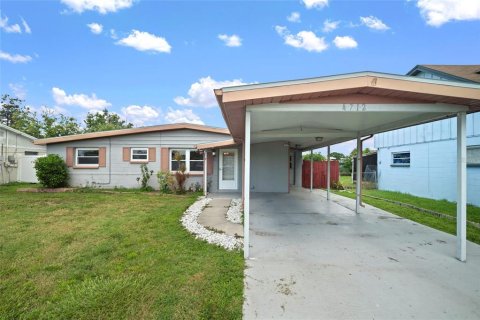 Villa ou maison à Tampa, Floride 3 chambres, 87.14 m2 № 1908973