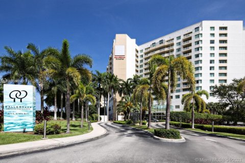 Condominio en venta en Fort Lauderdale, Florida, 1 dormitorio, 31.68 m2 № 2076844 - foto 6