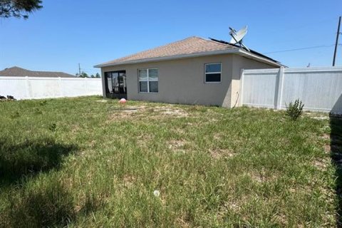 House in Kissimmee, Florida 3 bedrooms, 121.24 sq.m. № 1721189 - photo 2