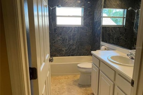 House in Osprey, Florida 4 bedrooms, 274.06 sq.m. № 2101687 - photo 5