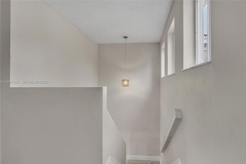 Купить таунхаус в Дейви, Флорида 3 спальни, 153.1м2, № 2376118 - фото 20