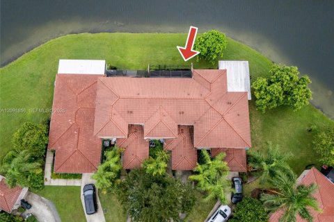 Купить таунхаус в Дейви, Флорида 3 спальни, 153.1м2, № 2376118 - фото 3