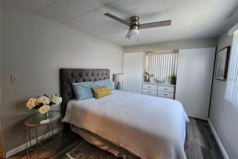 Apartment in Bradenton, Florida 2 bedrooms, 78.04 sq.m. № 1792923 - photo 3