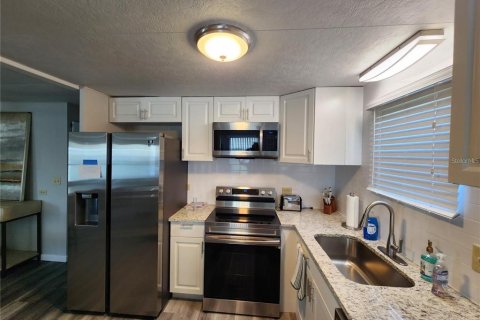Apartment in Bradenton, Florida 2 bedrooms, 78.04 sq.m. № 1792923 - photo 12