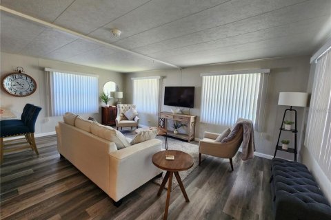 Apartment in Bradenton, Florida 2 bedrooms, 78.04 sq.m. № 1792923 - photo 8