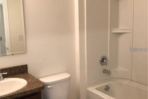 Touwnhouse à louer à Kissimmee, Floride: 3 chambres, 145.67 m2 № 2156751 - photo 13