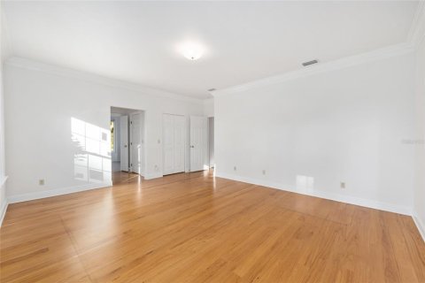 Casa en venta en Ocala, Florida, 5 dormitorios, 364.18 m2 № 2096838 - foto 15