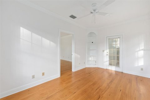 Casa en venta en Ocala, Florida, 5 dormitorios, 364.18 m2 № 2096838 - foto 17
