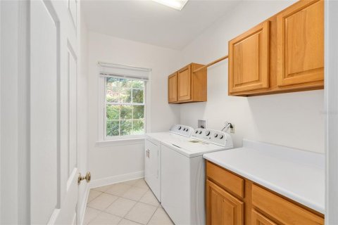 Casa en venta en Ocala, Florida, 5 dormitorios, 364.18 m2 № 2096838 - foto 28