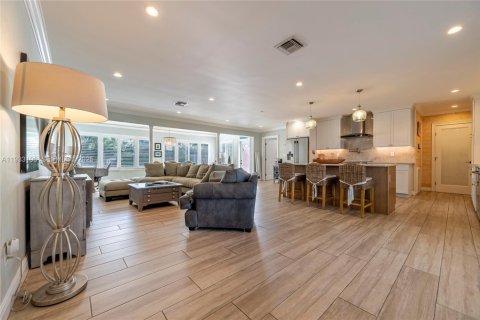 Casa en venta en Lighthouse Point, Florida, 3 dormitorios, 169.45 m2 № 1992266 - foto 15