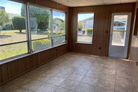 Casa en alquiler en Sun City Center, Florida, 2 dormitorios, 124.02 m2 № 1589790 - foto 9