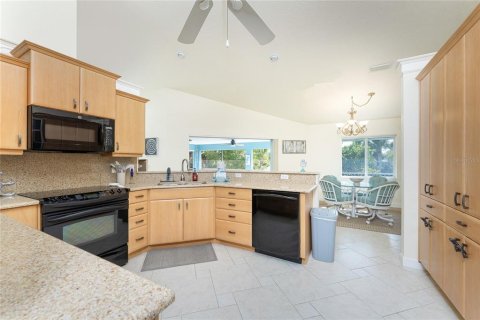 Casa en venta en Englewood, Florida, 5 dormitorios, 341.79 m2 № 2103565 - foto 12