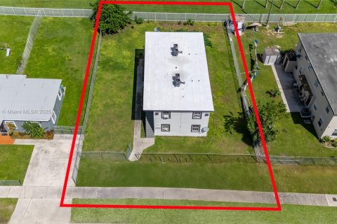 Appartement à louer à Miami, Floride: 2 chambres, 247.49 m2 № 2079287 - photo 20