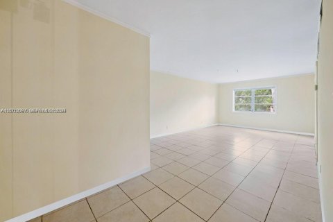 Condominio en venta en Wilton Manors, Florida, 1 dormitorio, 69.68 m2 № 2066707 - foto 9