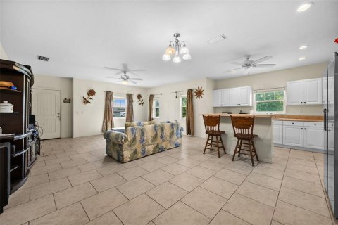 Купить виллу или дом в Норт-Порт, Флорида 8 комнат, 132.94м2, № 1879476 - фото 14