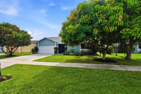 Casa en venta en Boca Raton, Florida, 3 dormitorios, 207.08 m2 № 2185176 - foto 2
