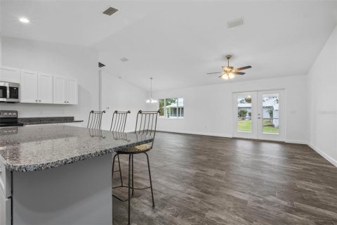 Villa ou maison à vendre à Port Charlotte, Floride: 3 chambres, 139.54 m2 № 2206502 - photo 14