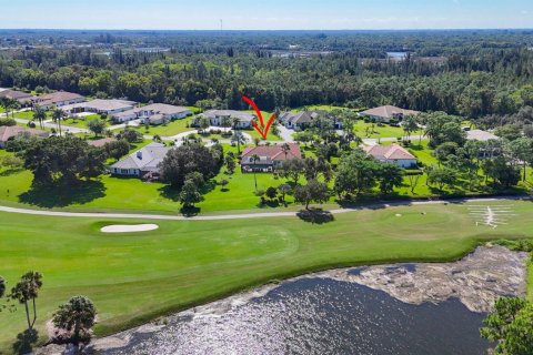Casa en venta en Palm Beach Gardens, Florida, 5 dormitorios, 334.82 m2 № 2414314 - foto 9