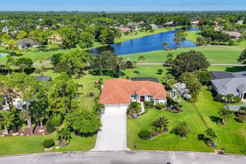 Casa en Palm Beach Gardens, Florida 5 dormitorios, 334.82 m2 № 2414314