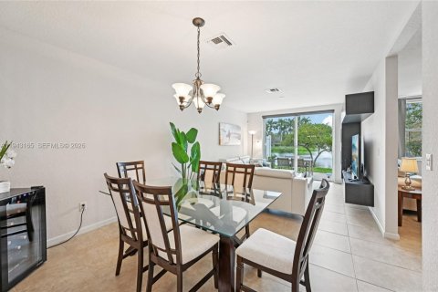 Купить таунхаус в Лейк-Уорт, Флорида 3 спальни, 171.96м2, № 2002476 - фото 15