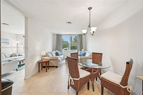 Купить таунхаус в Лейк-Уорт, Флорида 3 спальни, 171.96м2, № 2002476 - фото 10