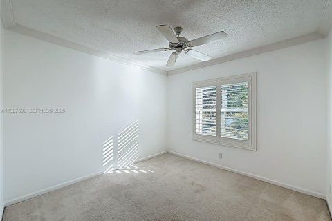 House in Greenacres, Florida 3 bedrooms, 123.47 sq.m. № 1986277 - photo 21