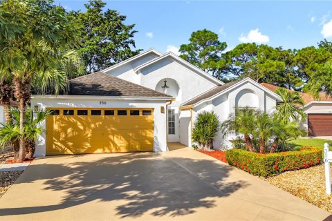 House in Greenacres, Florida 3 bedrooms, 123.47 sq.m. № 1986277 - photo 1