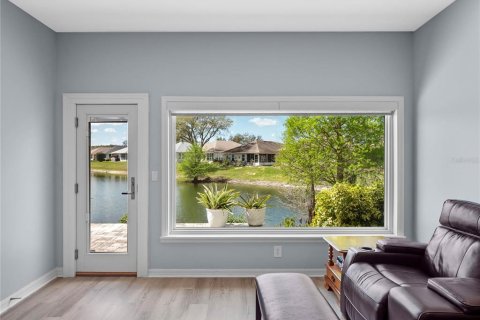 House in Leesburg, Florida 3 bedrooms, 192.68 sq.m. № 2214763 - photo 6