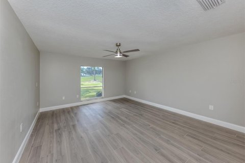 Condo in Venice, Florida, 3 bedrooms № 2430399 - photo 24