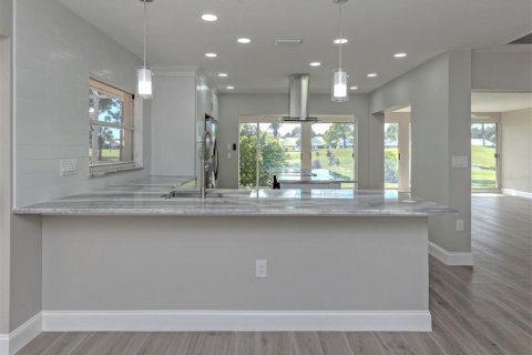 Condo in Venice, Florida, 3 bedrooms № 2430399 - photo 10