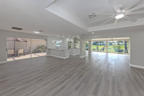 Condo in Venice, Florida, 3 bedrooms № 2430399 - photo 7