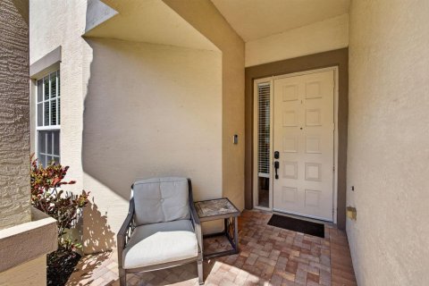 Condo in West Palm Beach, Florida, 2 bedrooms  № 2191027 - photo 4