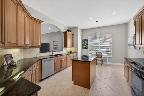 Condo in West Palm Beach, Florida, 2 bedrooms  № 2191027 - photo 10