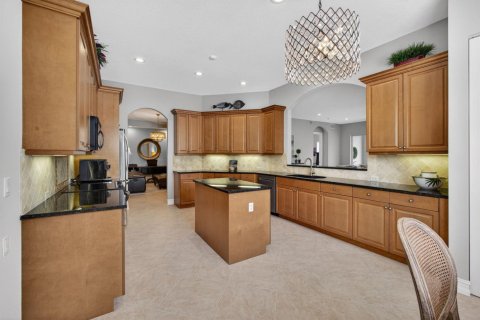 Condo in West Palm Beach, Florida, 2 bedrooms  № 2191027 - photo 11