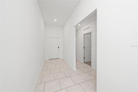 House in Kissimmee, Florida 4 bedrooms, 178.56 sq.m. № 2227088 - photo 11