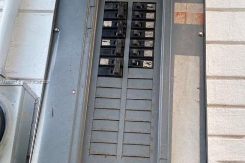 Casa en venta en St. Lucie, Florida, 2 dormitorios, 75.81 m2 № 1964622 - foto 14