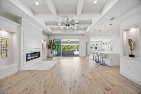 House in Port Charlotte, Florida 3 bedrooms, 204.11 sq.m. № 2102692 - photo 14