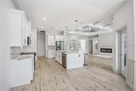 House in Port Charlotte, Florida 3 bedrooms, 204.11 sq.m. № 2102692 - photo 19