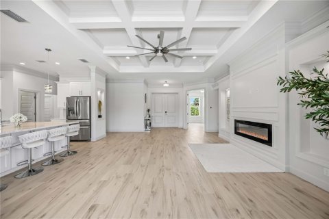 House in Port Charlotte, Florida 3 bedrooms, 204.11 sq.m. № 2102692 - photo 13