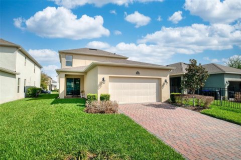 House in Winter Garden, Florida 3 bedrooms, 188.31 sq.m. № 2138813 - photo 26