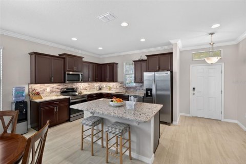 House in Winter Garden, Florida 3 bedrooms, 188.31 sq.m. № 2138813 - photo 5